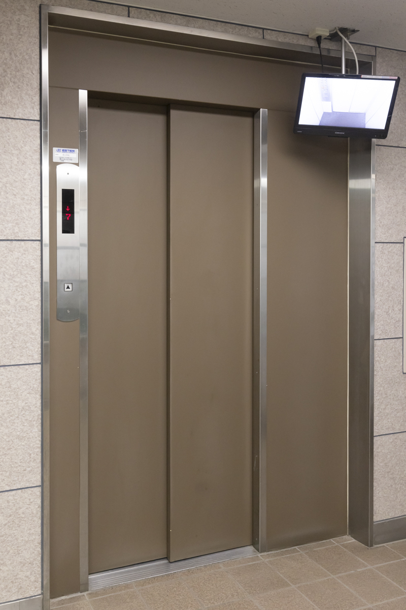 ライオンズマンション松原のエレベーター